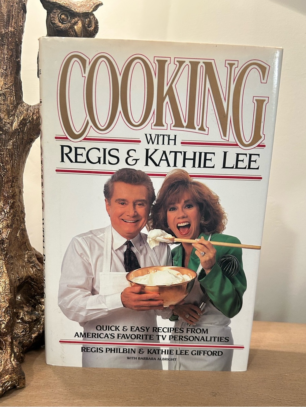 COOKING WITH
REGIS & KATHIE LEE